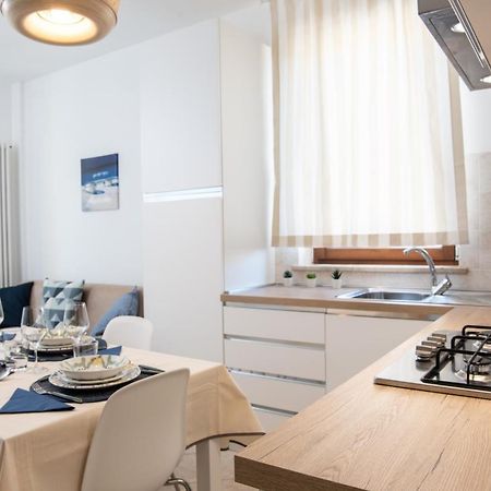 شقة La Perla Blu Porto SantʼElpidio المظهر الخارجي الصورة